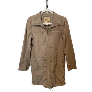 EUC- Michael Kors Beige w/ Gold Accents Rain Coat!